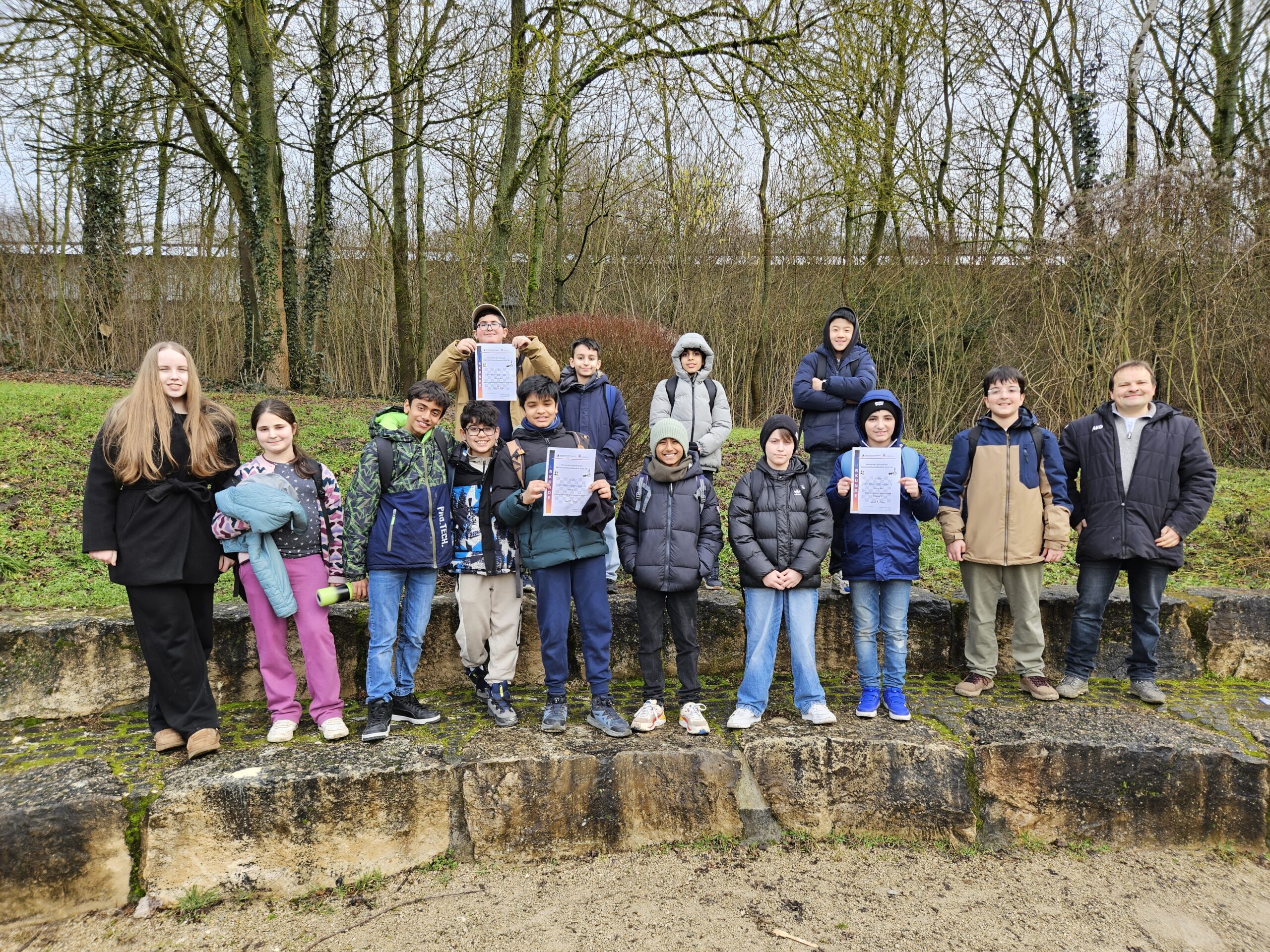 Schülerinnen und Schüler des Albert-Einstein-Gymnasiums nahmen erfolgreich am Hessischen Schulschachturnier in Karben teil